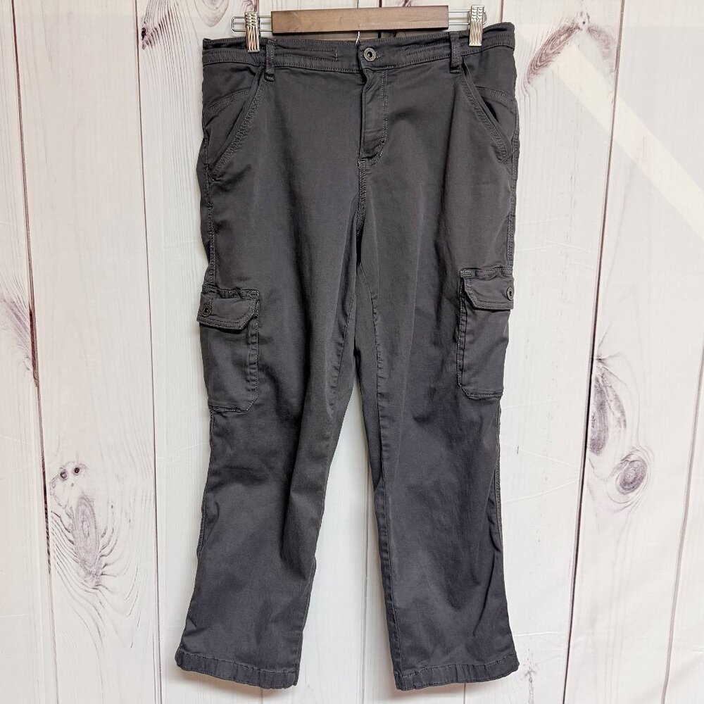 KÜHL Women’s Kutivatr Kargo Crop 12 Gray‎ EUC